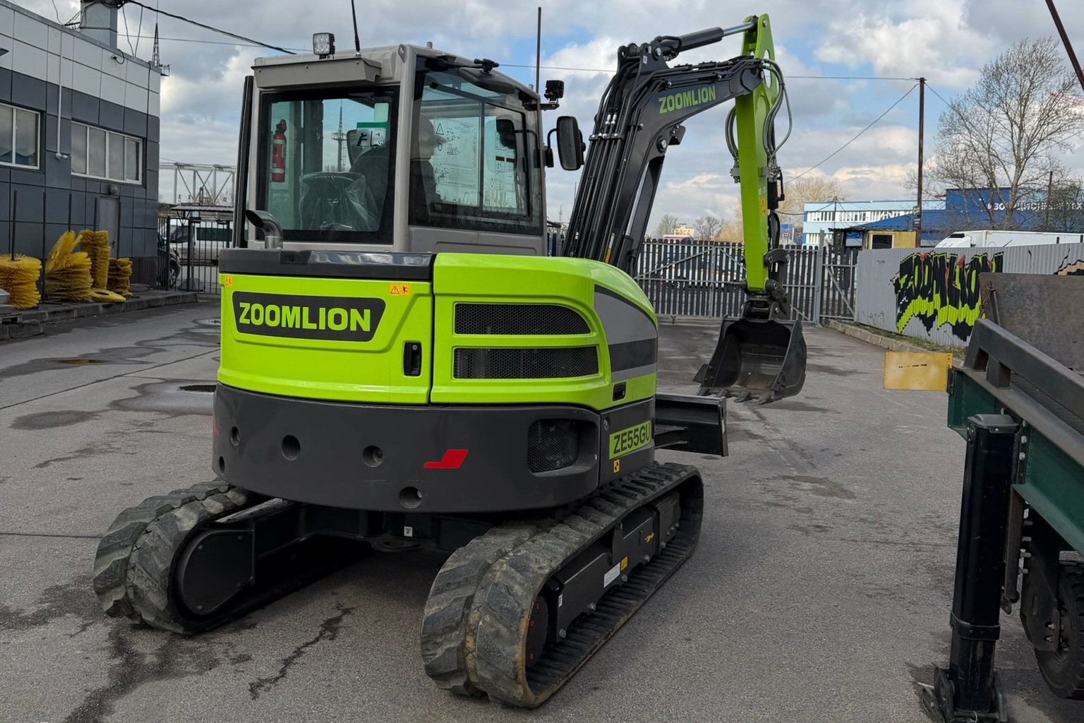 Мини-экскаватор Zoomlion ZE 55 GU фото 3